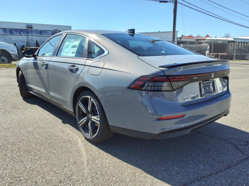 2025 Honda Accord Sport photo 4