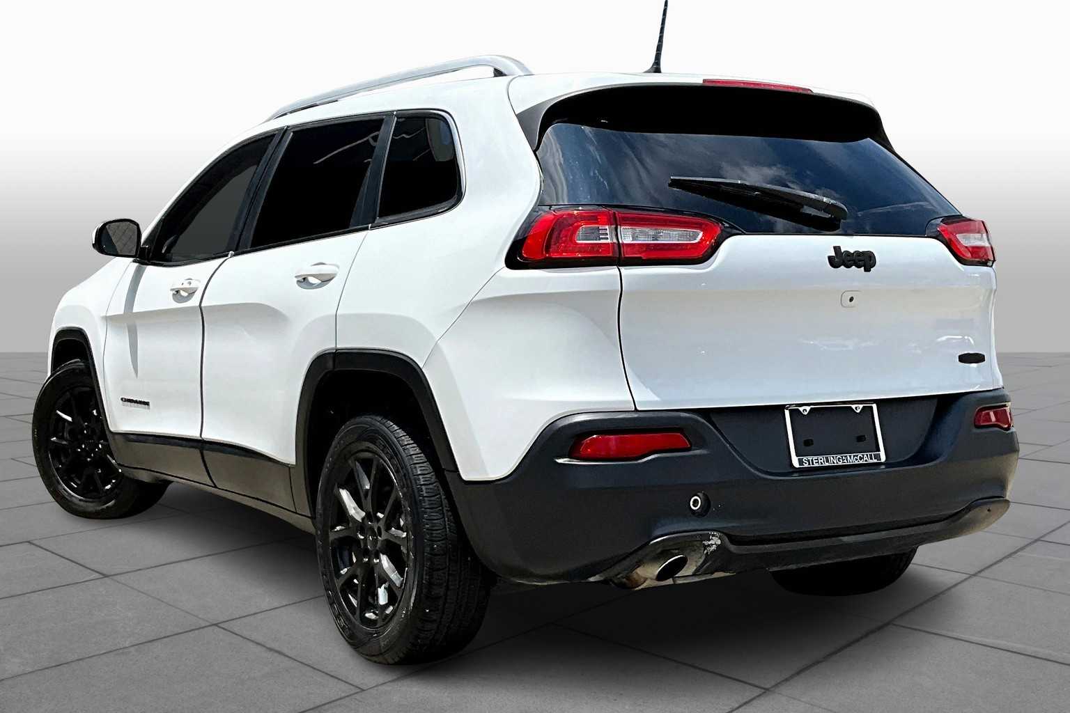 2017 Jeep Cherokee Latitude photo 10