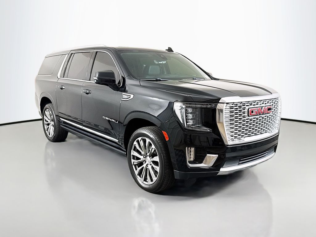 2021 GMC Yukon XL Denali's photo