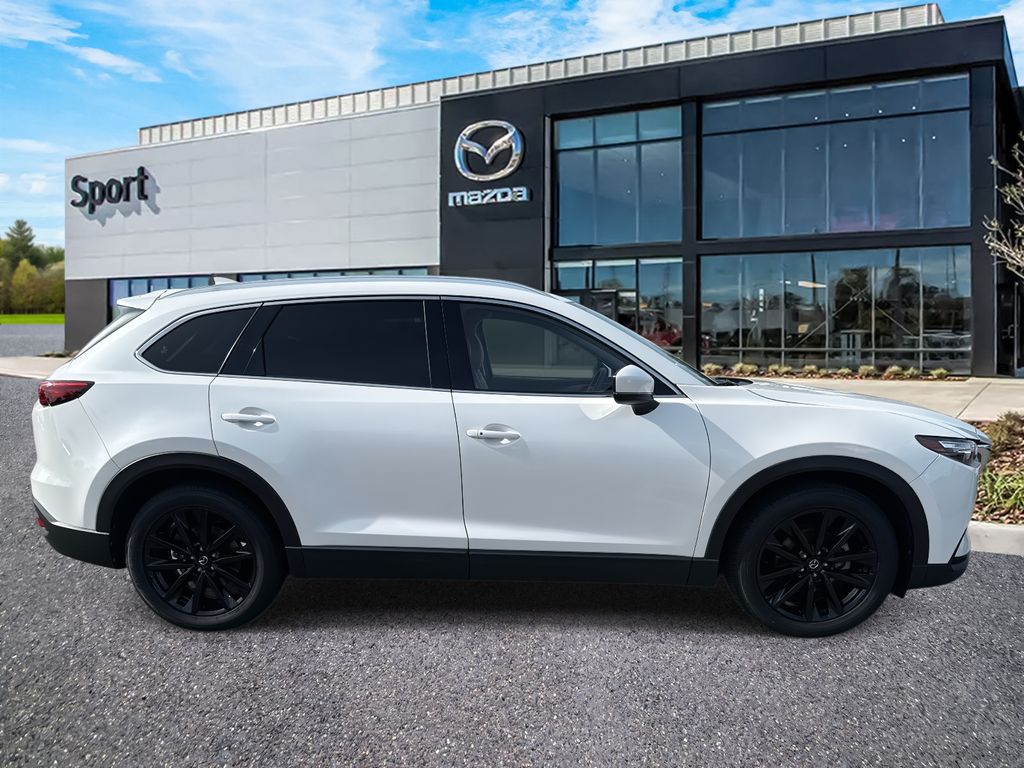 2022 Mazda CX-9 Touring photo 2