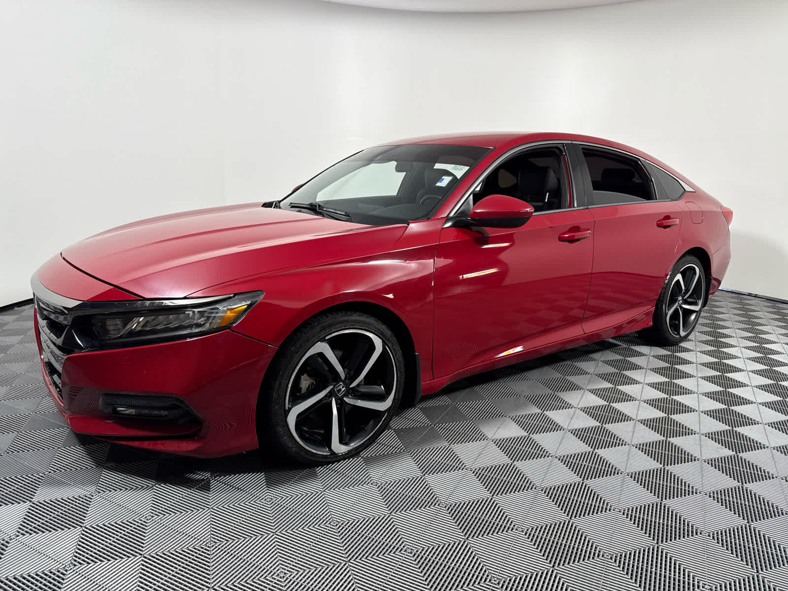 Certified 2018 Honda Accord Sport with VIN 1HGCV1F33JA135489 for sale in New Orleans, LA