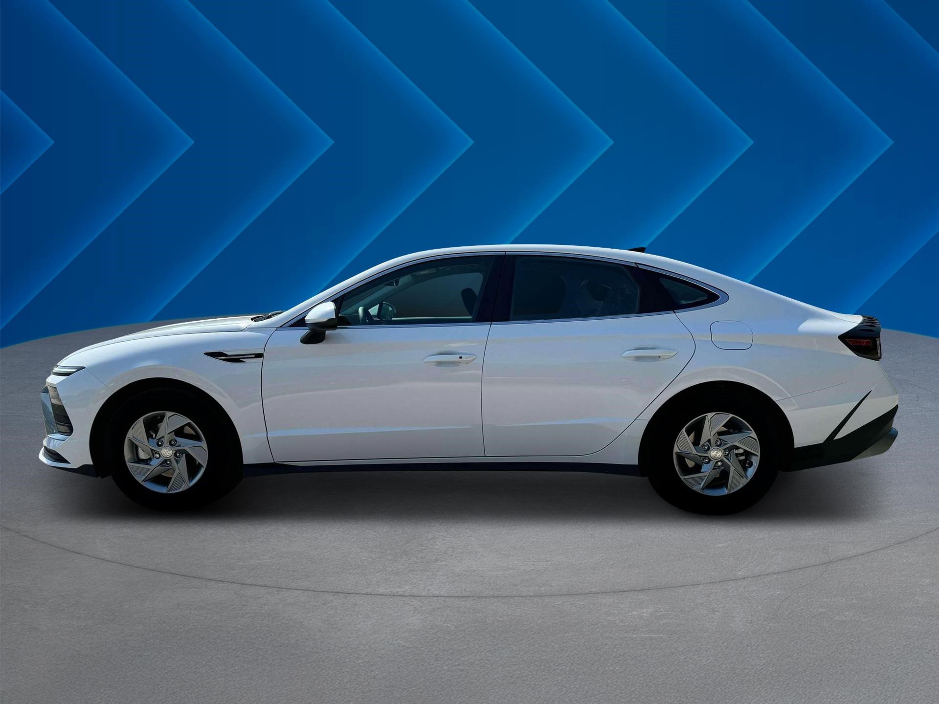 2025 Hyundai Sonata SE photo 3