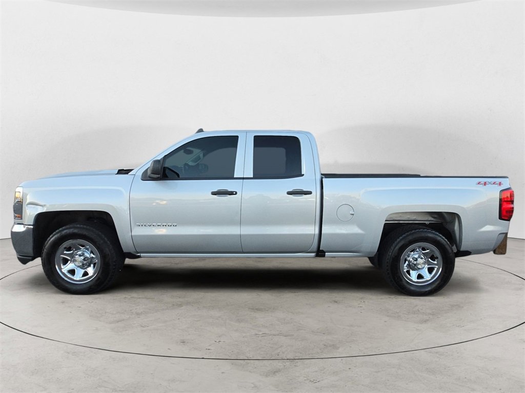 2017 Chevrolet Silverado 1500 LS photo 2