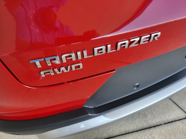2026 Chevrolet Trailblazer LT photo 7