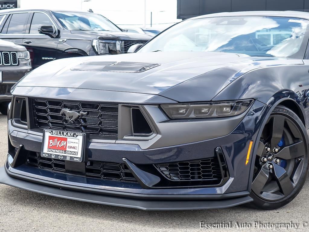 2024 Ford Mustang Dark Horse photo 3