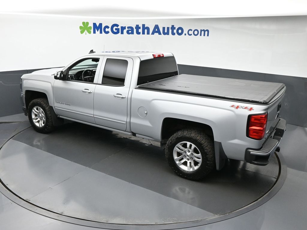 2017 Chevrolet Silverado 1500 LT photo 17