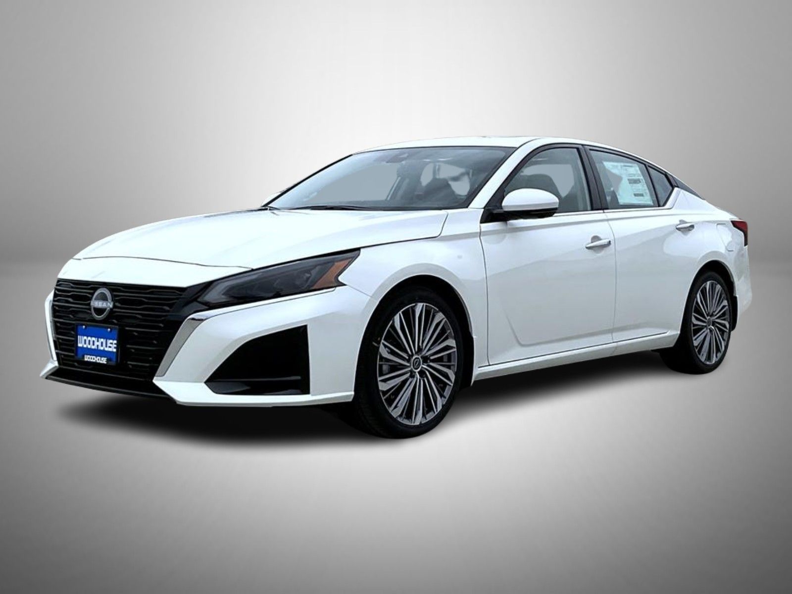 2025 Nissan Altima SL's photo