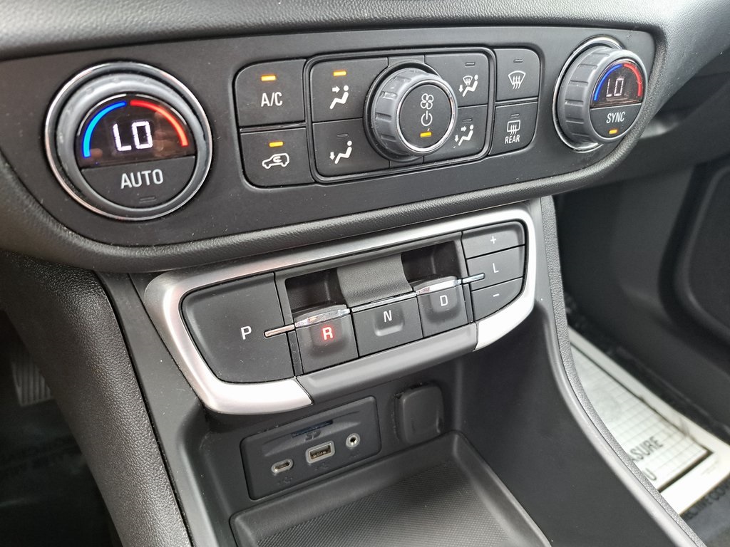 2023 Gmc Terrain SLT photo 15