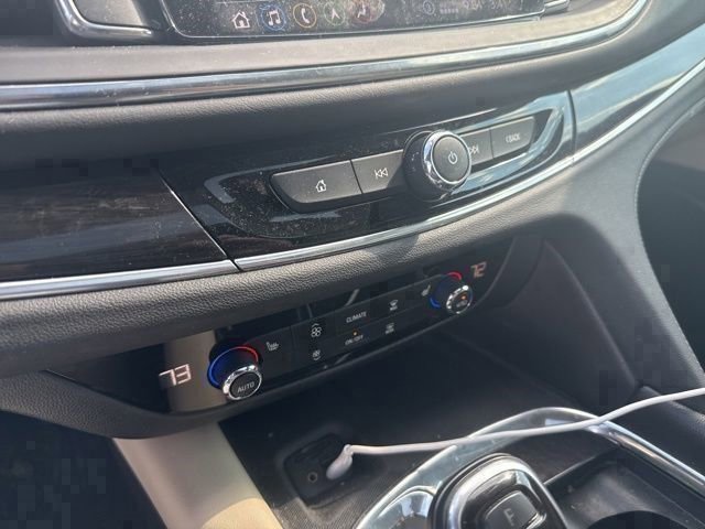 2021 Buick Enclave Essence photo 30
