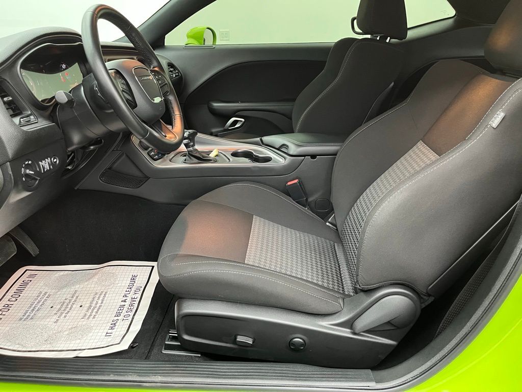 2023 Dodge Challenger GT photo 14