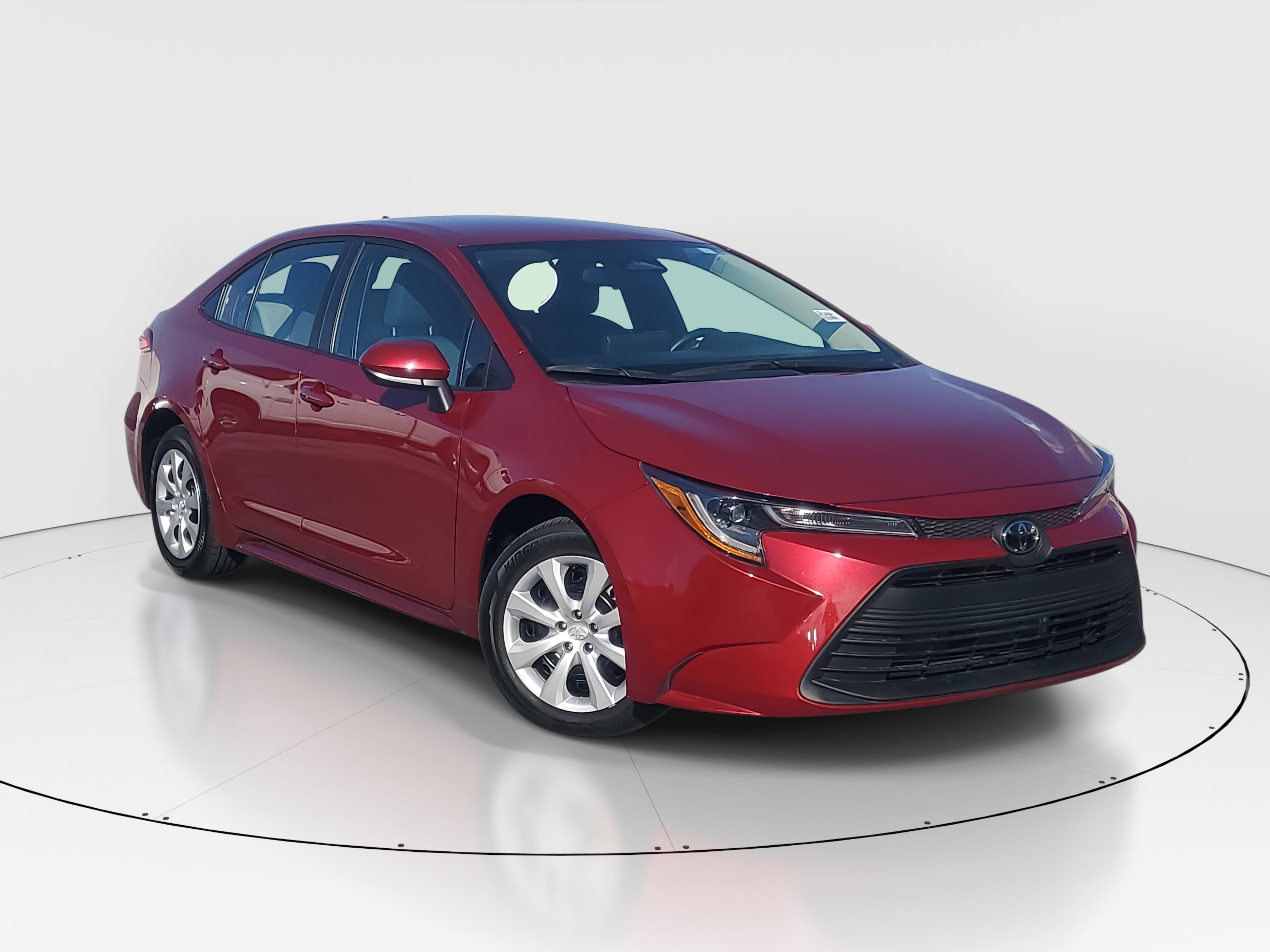 Used 2025 Toyota Corolla LE with VIN 5YFB4MDE4SP229879 for sale in Pinecrest, FL