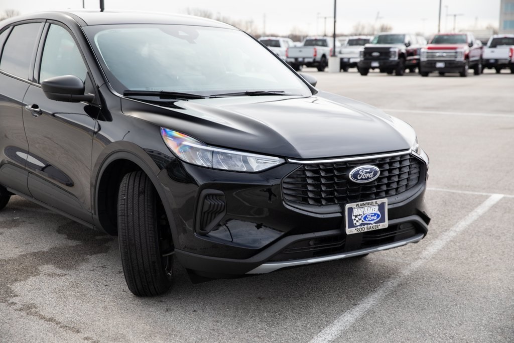 2025 Ford Escape Active photo 3