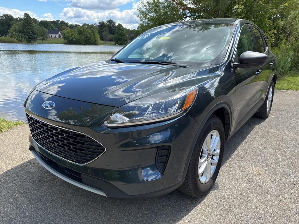 2022 Ford Escape SE photo 7