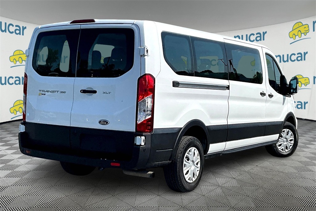 2022 Ford Transit XLT photo 4