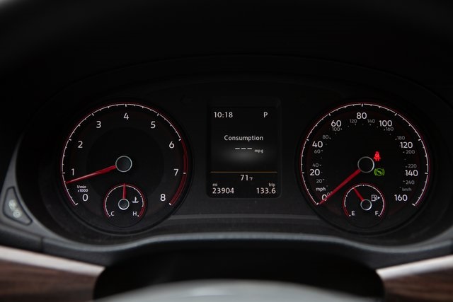 2022 Volkswagen Passat 2.0T Limited photo 28