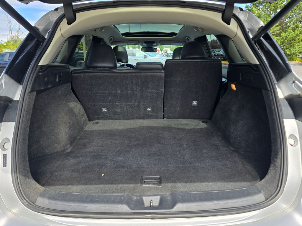 2021 Infiniti QX50 Luxe photo 13