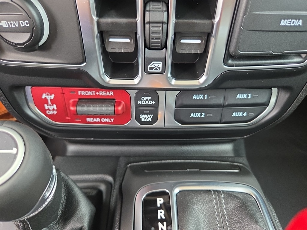 2025 Jeep Gladiator Rubicon photo 18