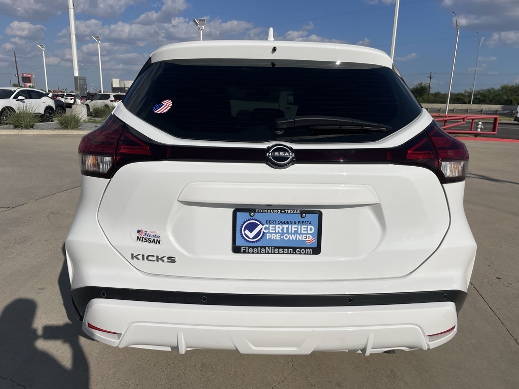 2025 Nissan Kicks Play S photo 4