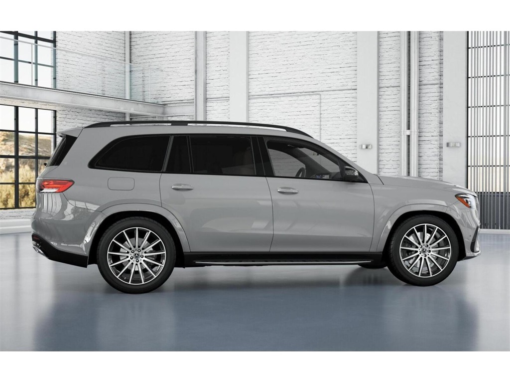 2026 Mercedes Benz GLS 450 4MATIC photo 16