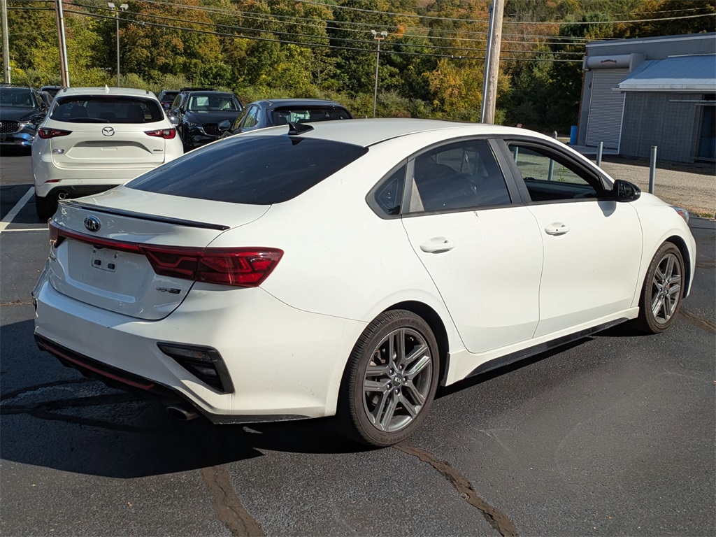 2020 Kia Forte GT-Line photo 2