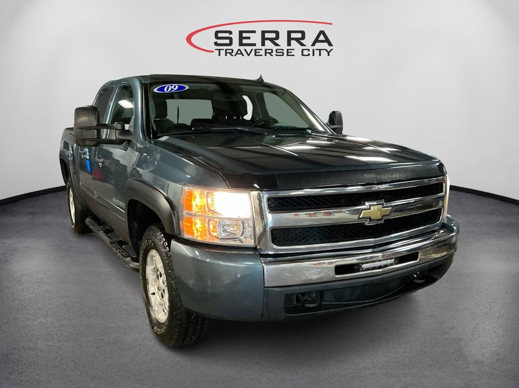 2009 Chevrolet Silverado 1500 LT photo 3
