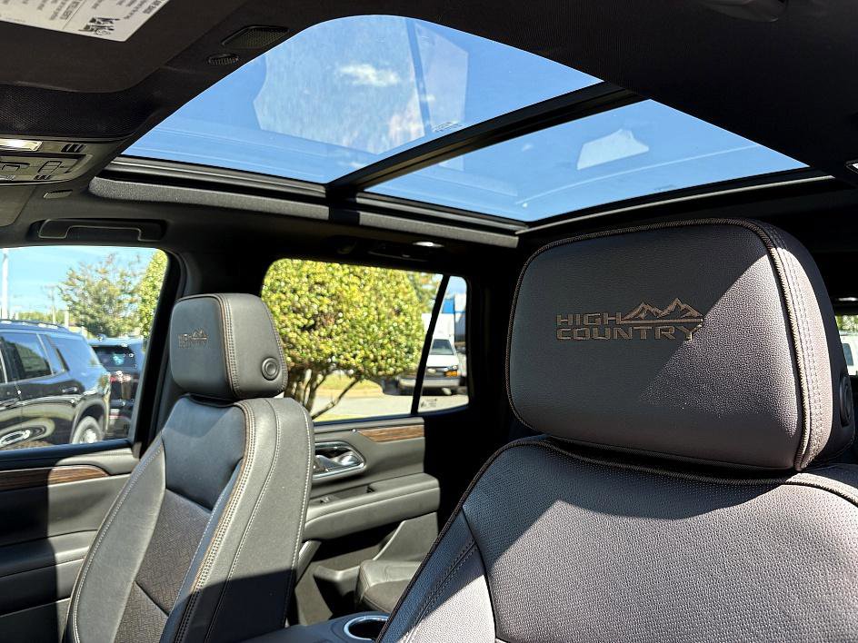 2023 Chevrolet Tahoe High Country photo 21