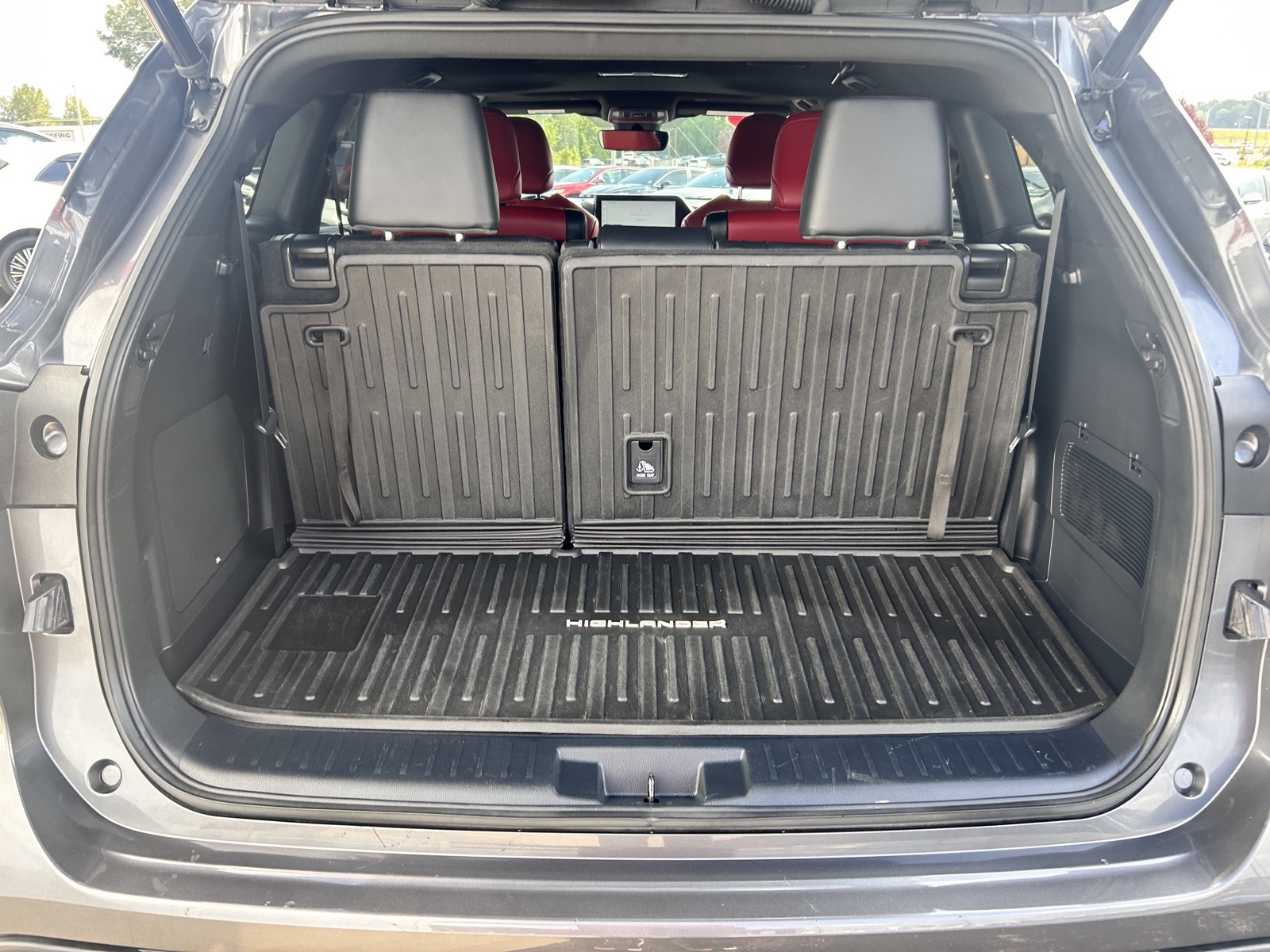 2023 Toyota Highlander XSE photo 10