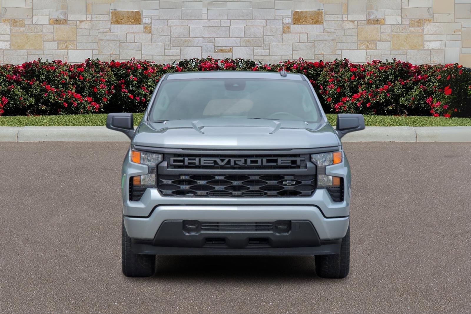 2026 Chevrolet Silverado 1500 Custom photo 8