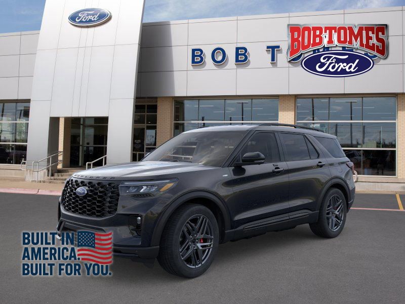 2026 Ford Explorer ST-LINE's photo