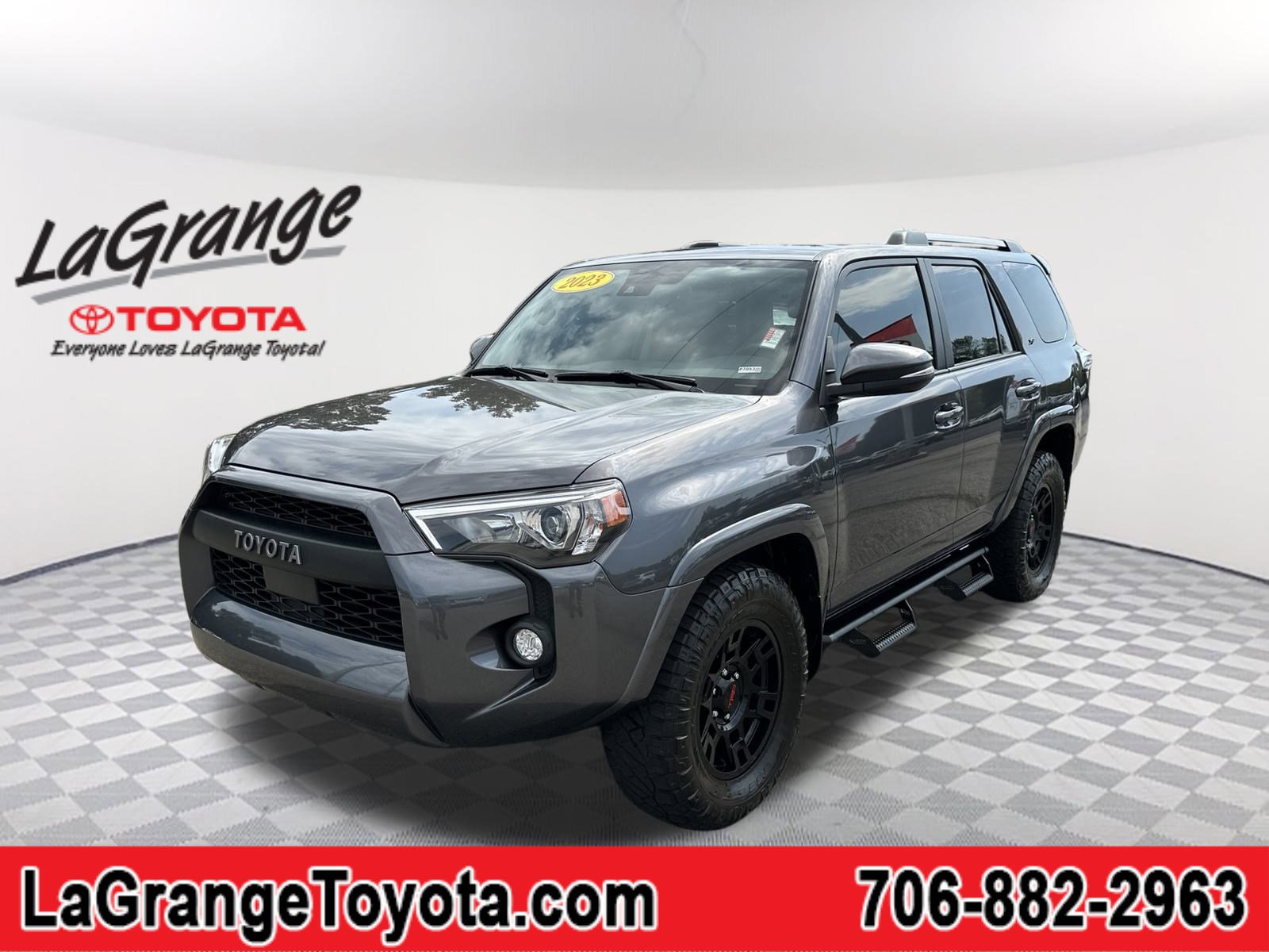 2023 Toyota 4Runner SR5 Premium's photo