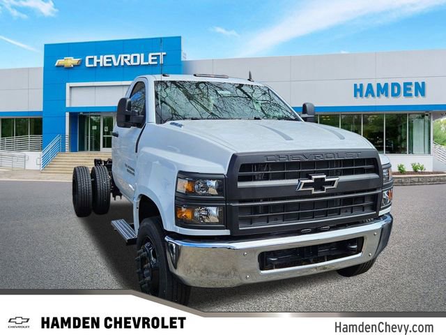2024 Chevrolet Silverado 4500 Medium Duty Chassis Cab Work Truck's photo