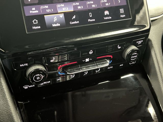 2021 Jeep Grand Cherokee Limited photo 12