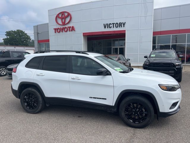 2023 Jeep Cherokee Altitude Lux