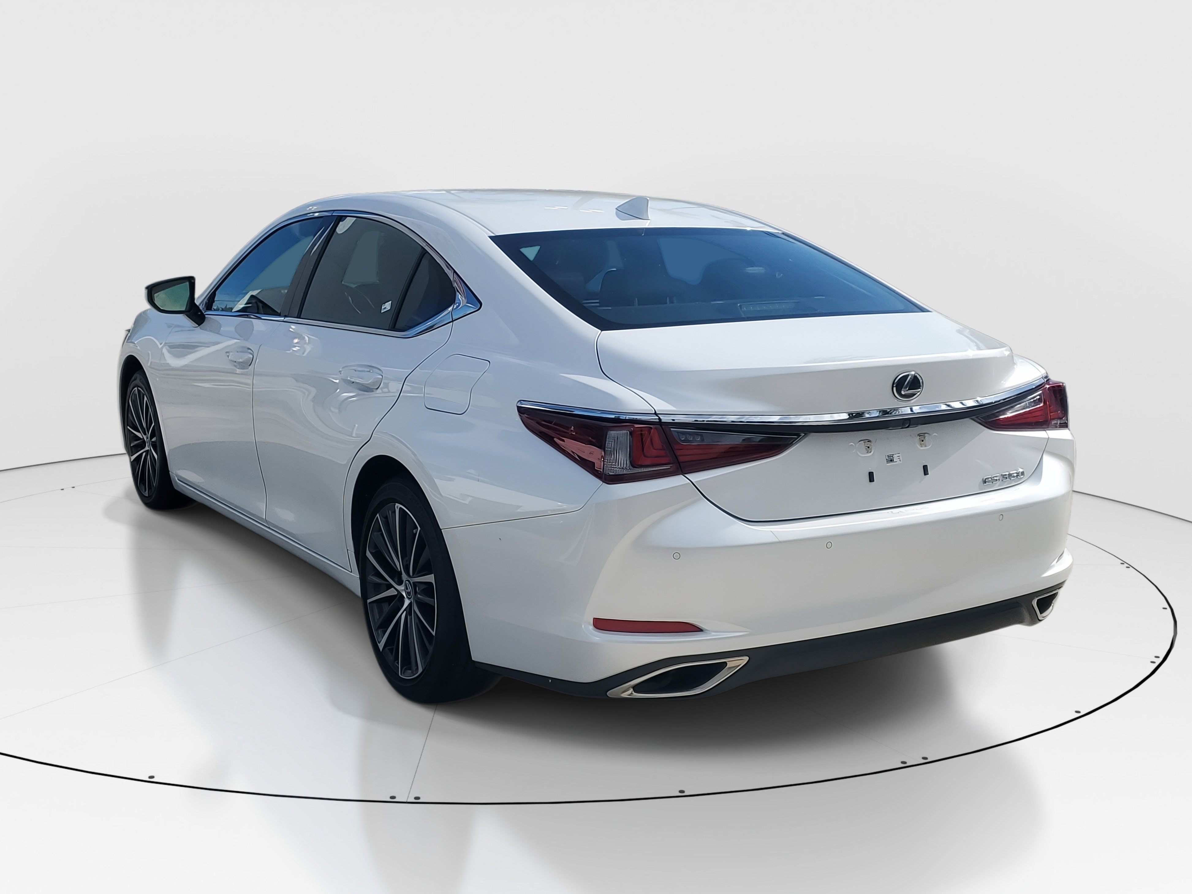 2023 Lexus ES 350 photo 5