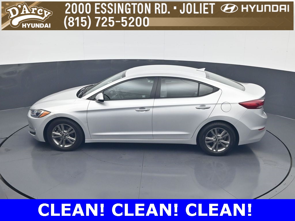2018 Hyundai Elantra SEL photo 19