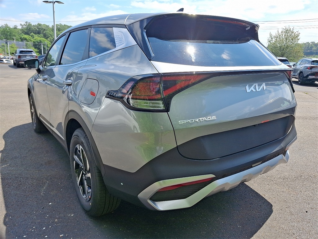 2025 Kia Sportage Hybrid LX photo 4