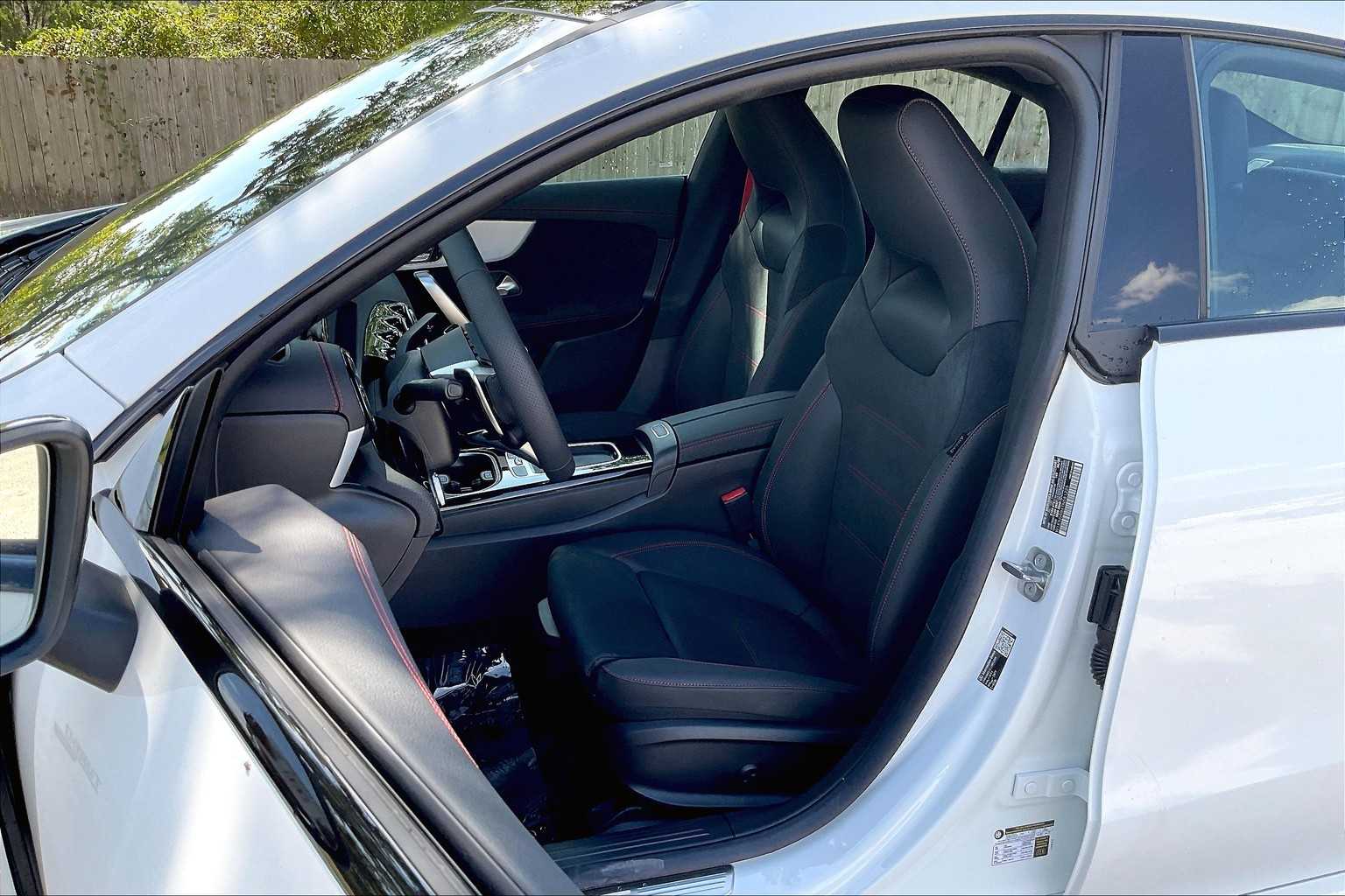 2026 Mercedes Benz CLA AMG 35 4MATIC photo 11