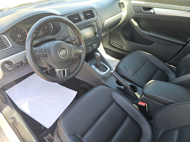 2014 Volkswagen Jetta 1.8T SE photo 6