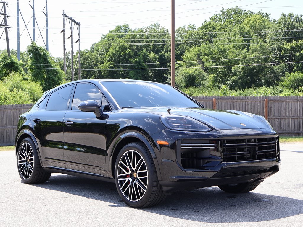 2024 Porsche Cayenne E-Hybrid Coupe Turbo photo 9