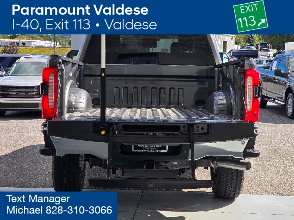 2026 Ford F-350 Lariat photo 3