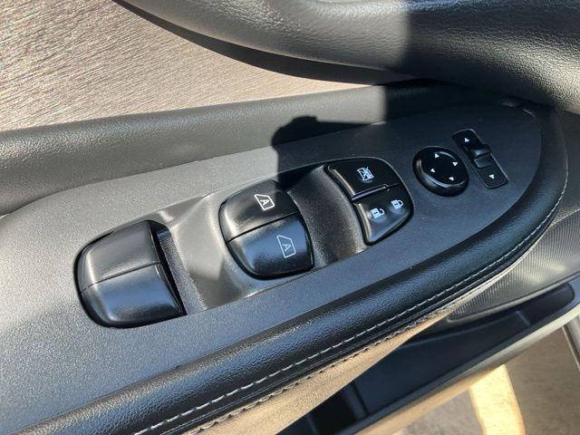 2023 Nissan Murano SV photo 4