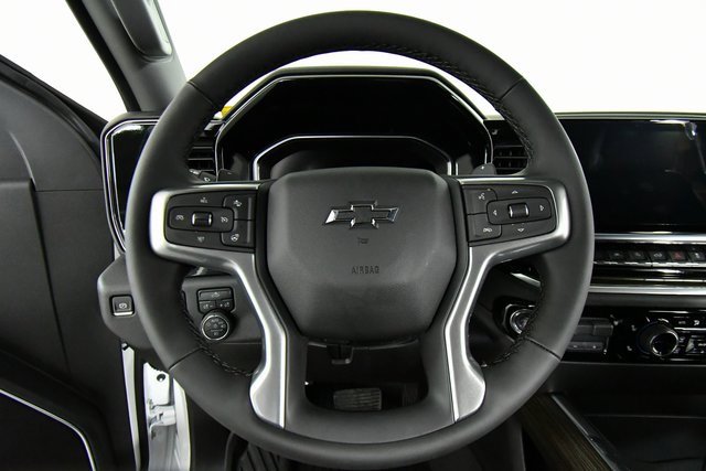 2026 Chevrolet Silverado 1500 RST photo 2