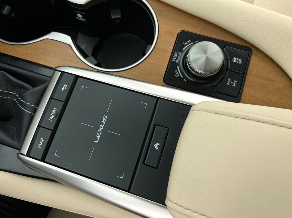 2022 Lexus RX 350 photo 25
