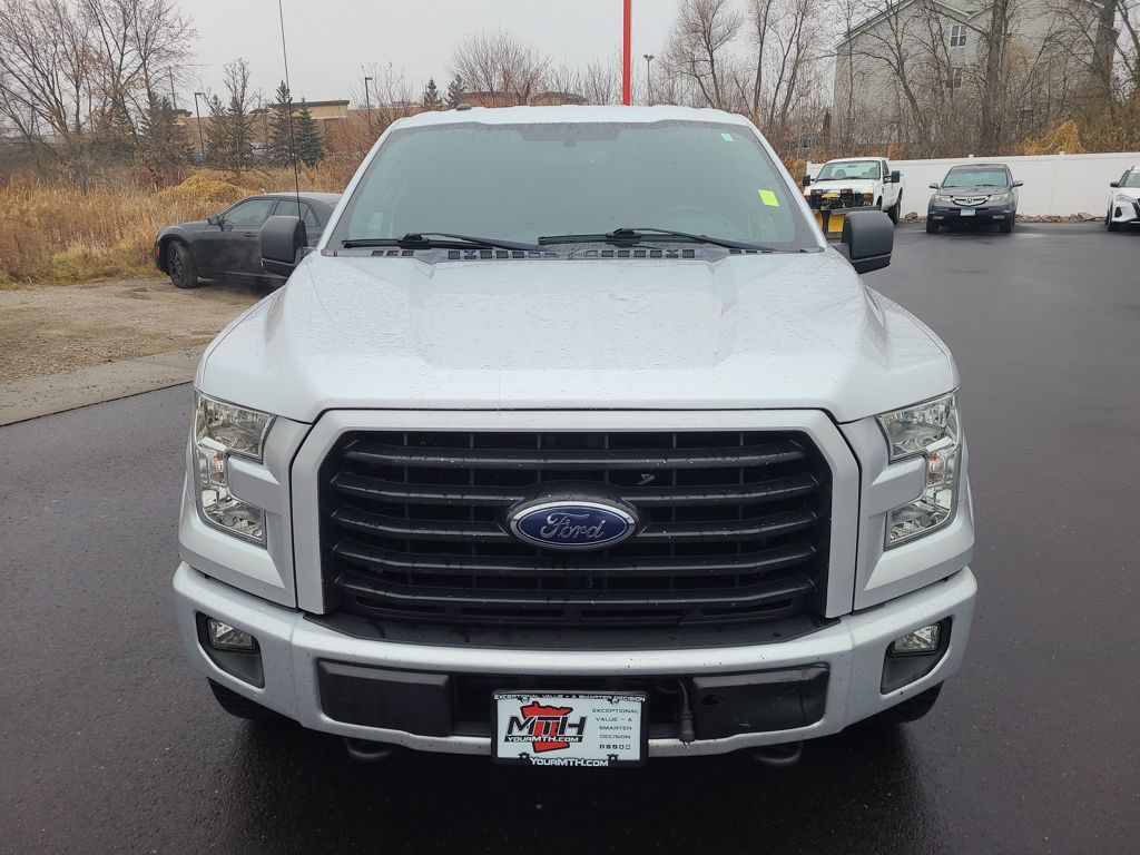 2016 Ford F-150 XLT photo 3
