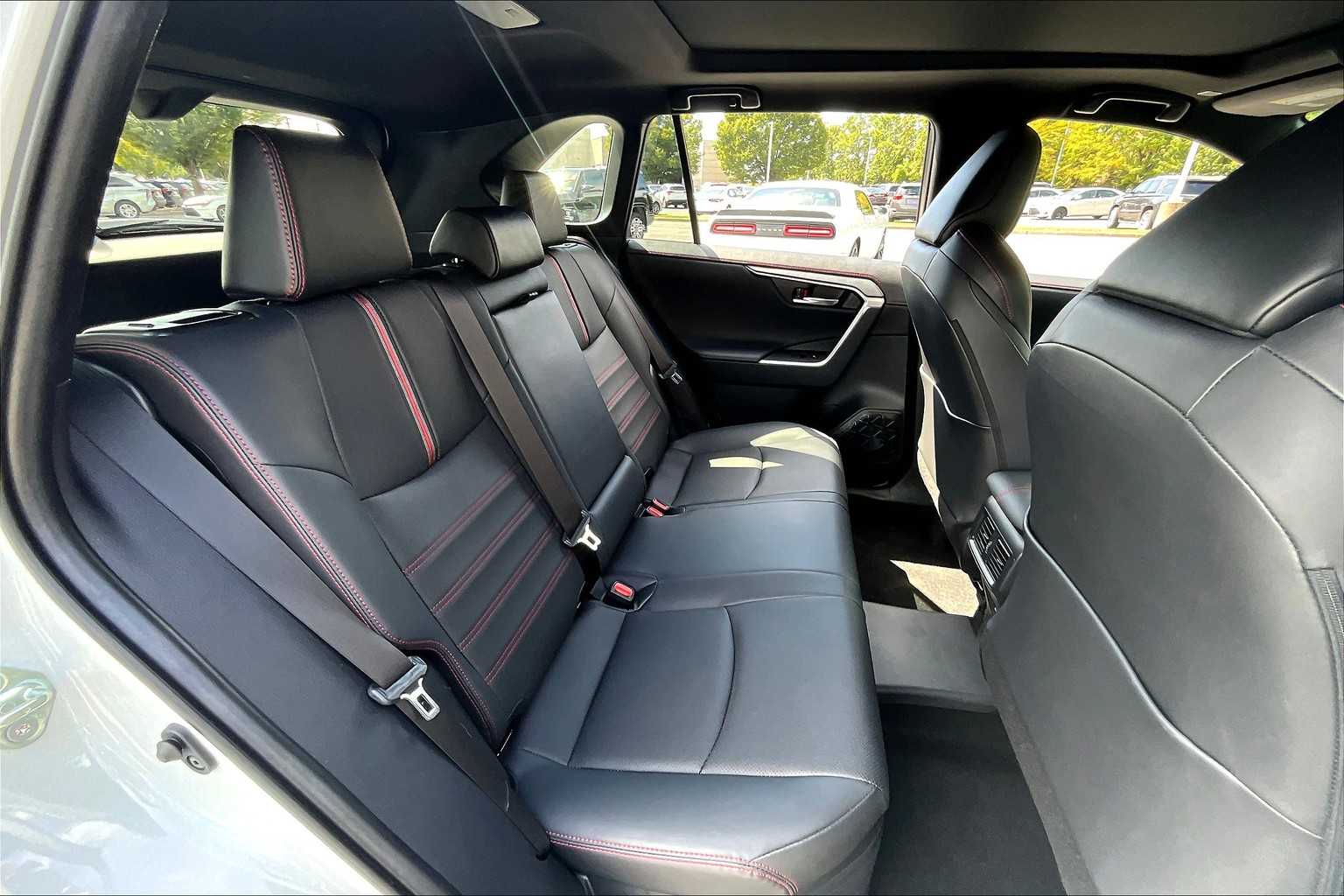 2024 Toyota RAV4 Prime XSE Premium photo 18