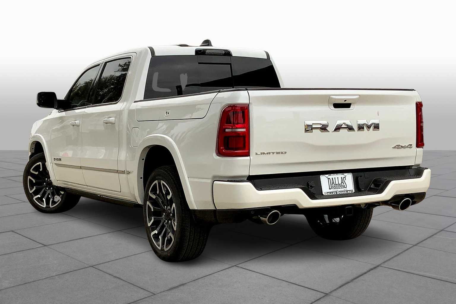 2025 Ram 1500 Limited photo 11