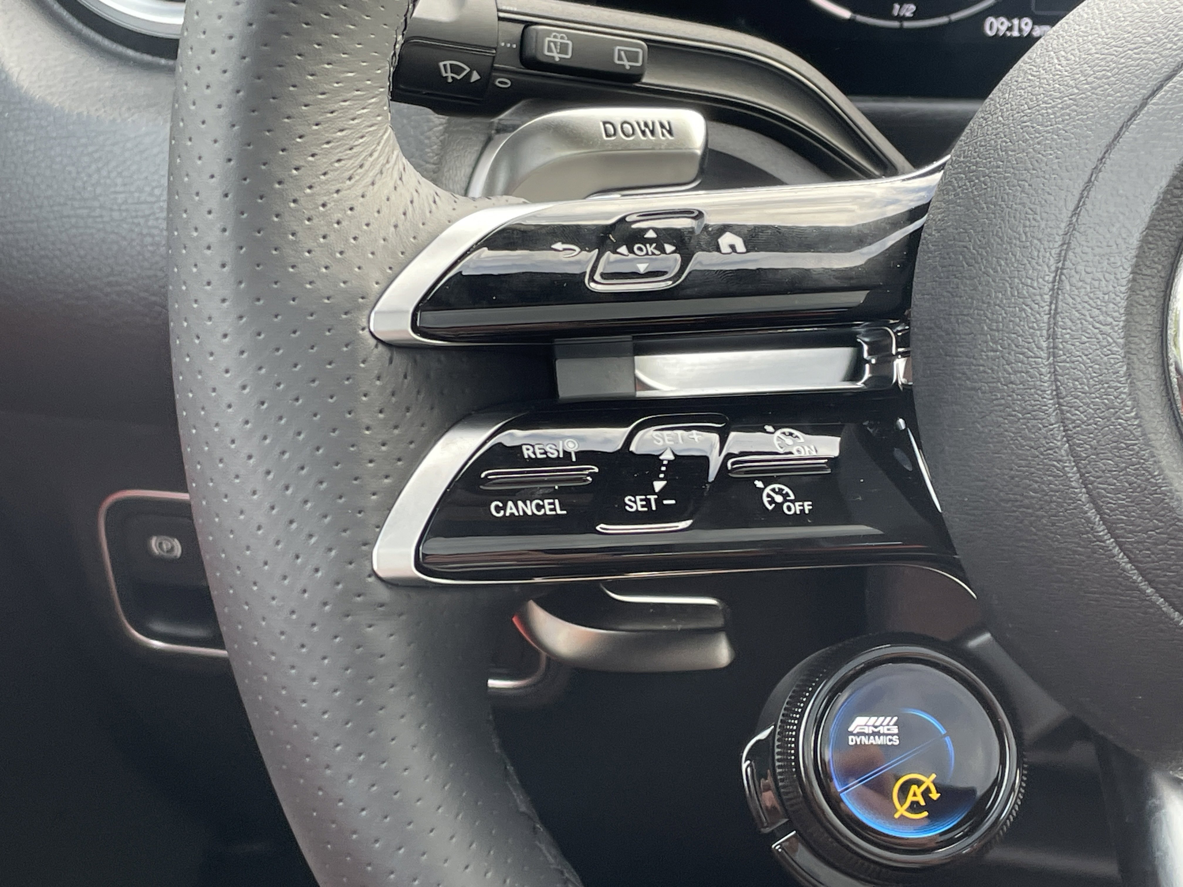 2026 Mercedes Benz GLB AMG 35 4MATIC photo 3