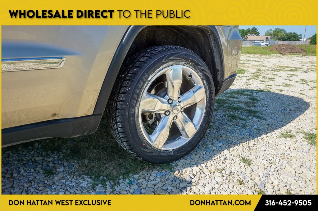 2012 Jeep Grand Cherokee Overland photo 35