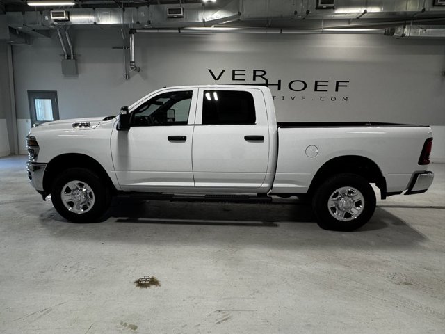 2025 Ram 2500 Tradesman photo 2