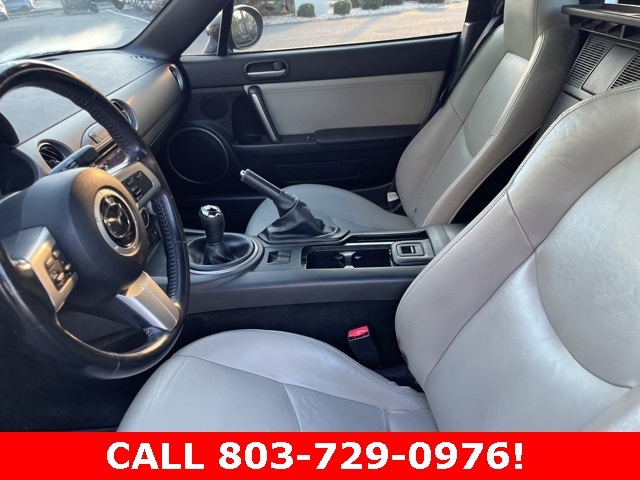 2011 Mazda MX-5 Miata Miata Grand Touring photo 8